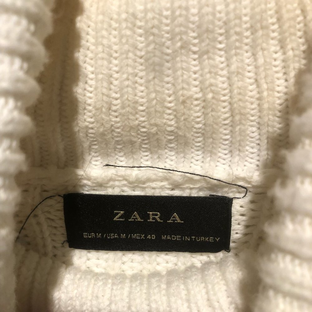 Zara White Turtleneck Sweater